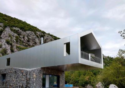 Vila Milavić – Zvečanje